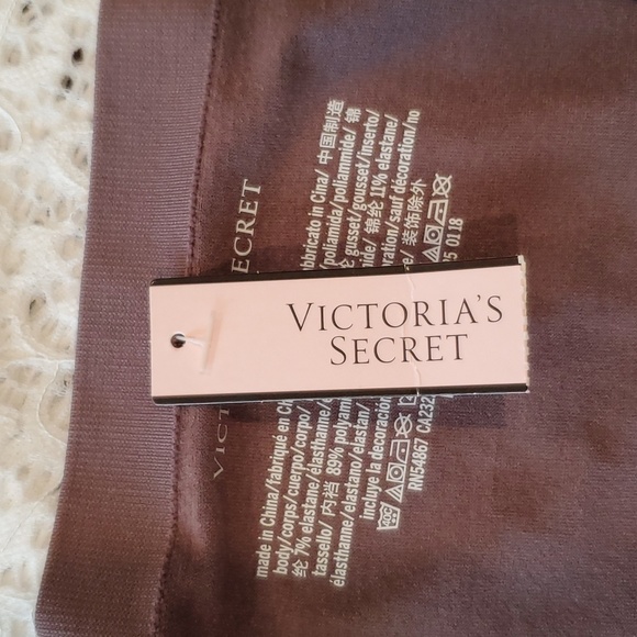 Victoria secret hiphugger panties - Picture 4 of 6